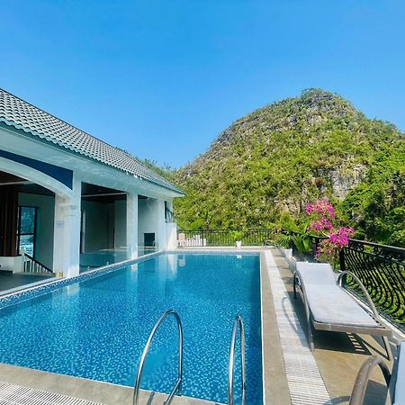 Lynh'S Villa Dong Khe Sau ภายนอก รูปภาพ